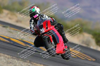 media/Nov-05-2022-SoCal Trackdays (Sat) [[f8d9b725ab]]/Turn 5 (940am)/